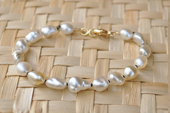 Bracelet de perles naturelles/Keshis